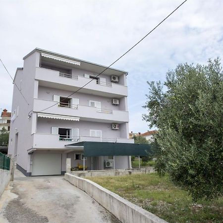 Apartments Meri Trogir Exteriör bild