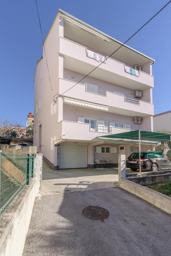 Apartments Meri Trogir Exteriör bild